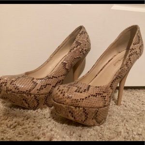 Bamboo Snake skin platform heels